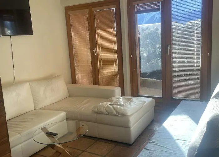 Apparemment شقة *